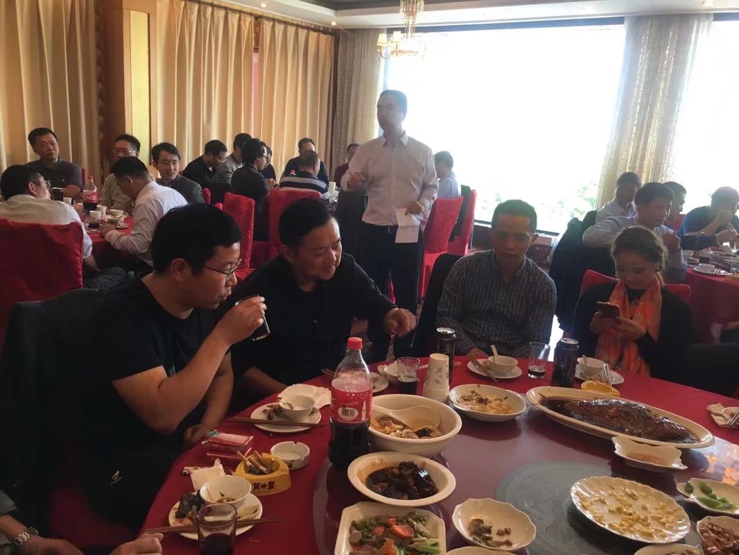 長三角衡器聯(lián)誼會在美食中繼續(xù)進行
